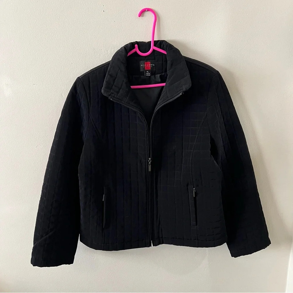 Women’s Black Gallery Quilted Barn Jacket Coat sz PL EUC